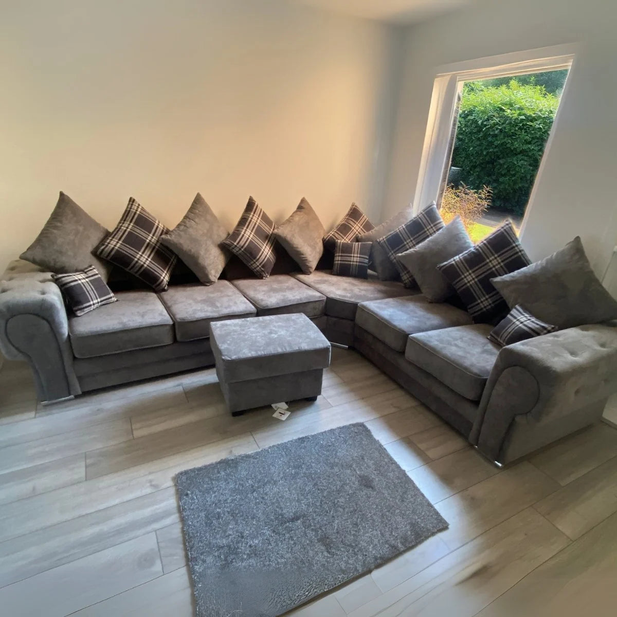 Verona 6 Seater Corner Sofa, Scatter Back in Grey