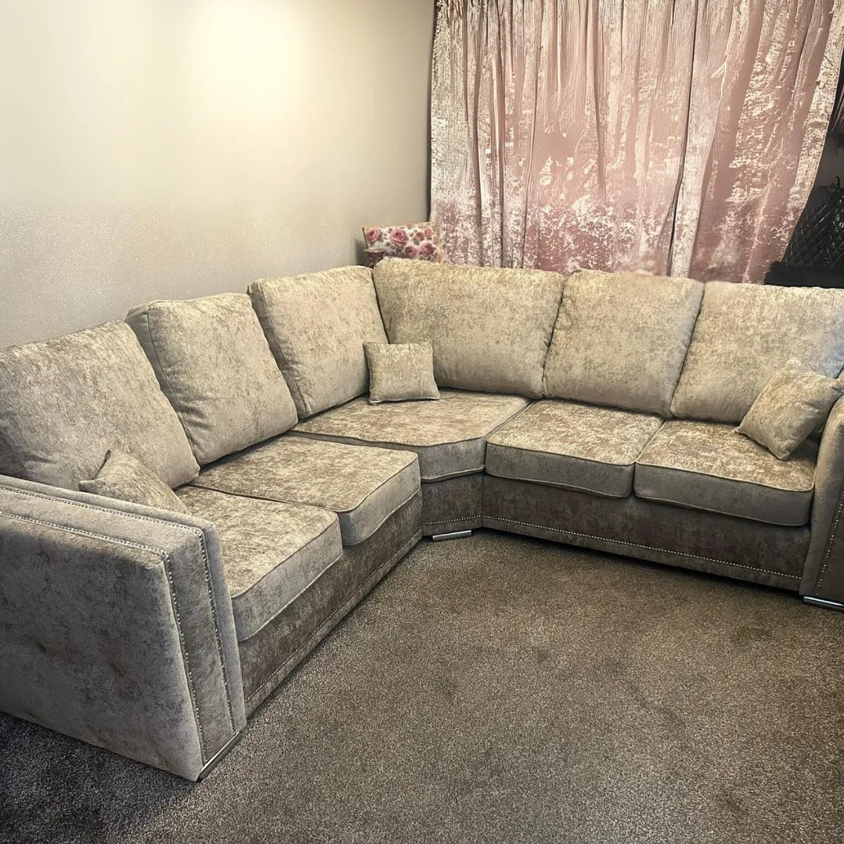 Bentley Full Back 2C2 Corner Sofa Beige