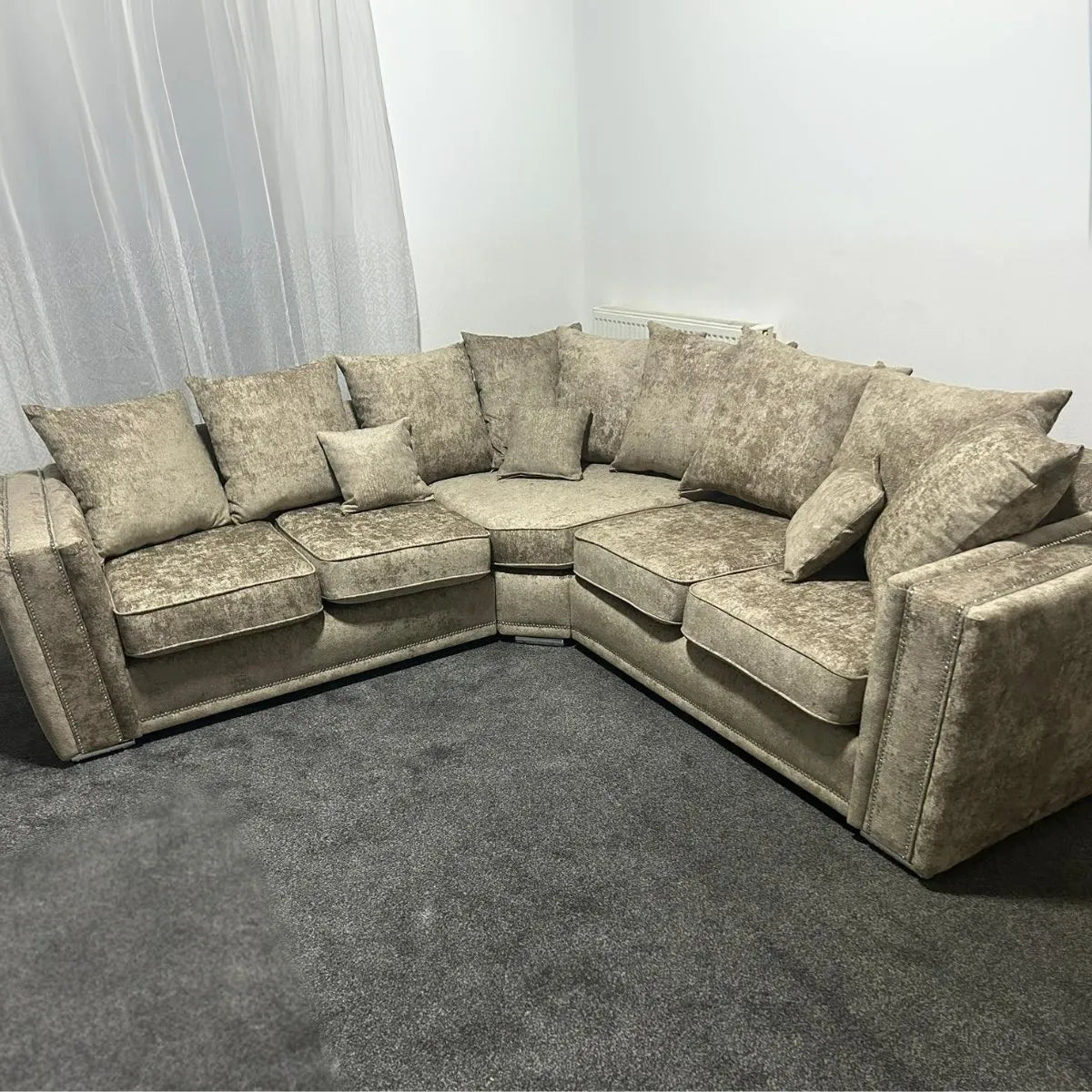 Bentley Scatter Back Corner Sofa in Beige